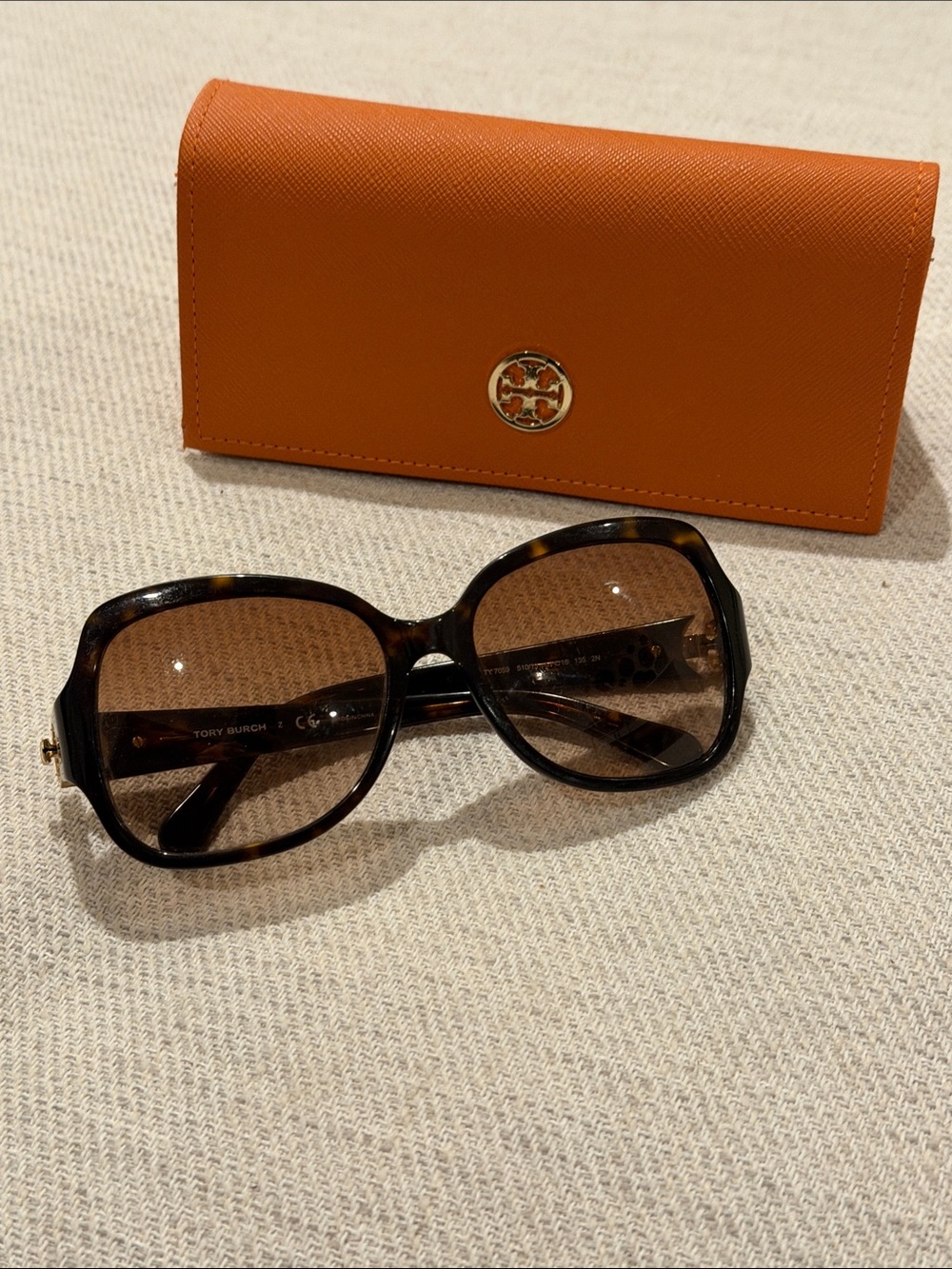 Authentic Tory Burch Tortoiseshell Sunglasses with Orange Case